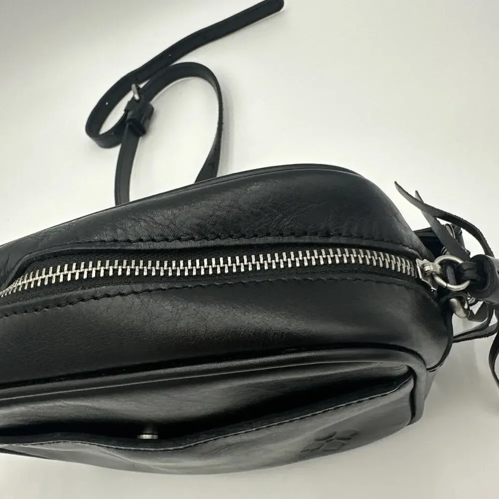 Patricia Nash strap lightly